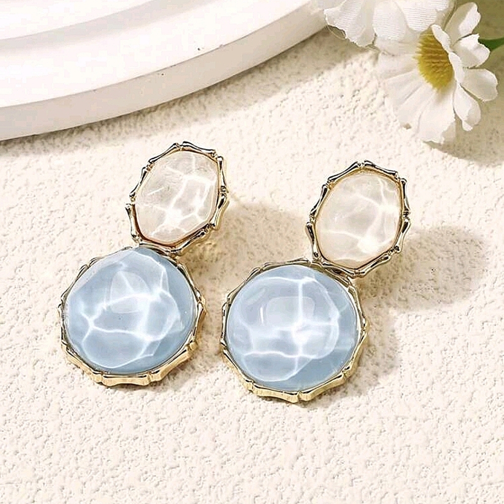 Light blue & white water wave pattern oval earrings; gold tone; 1.6h x .9w - Picture 3 of 4
